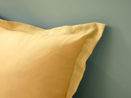 Kick Back Cushion
