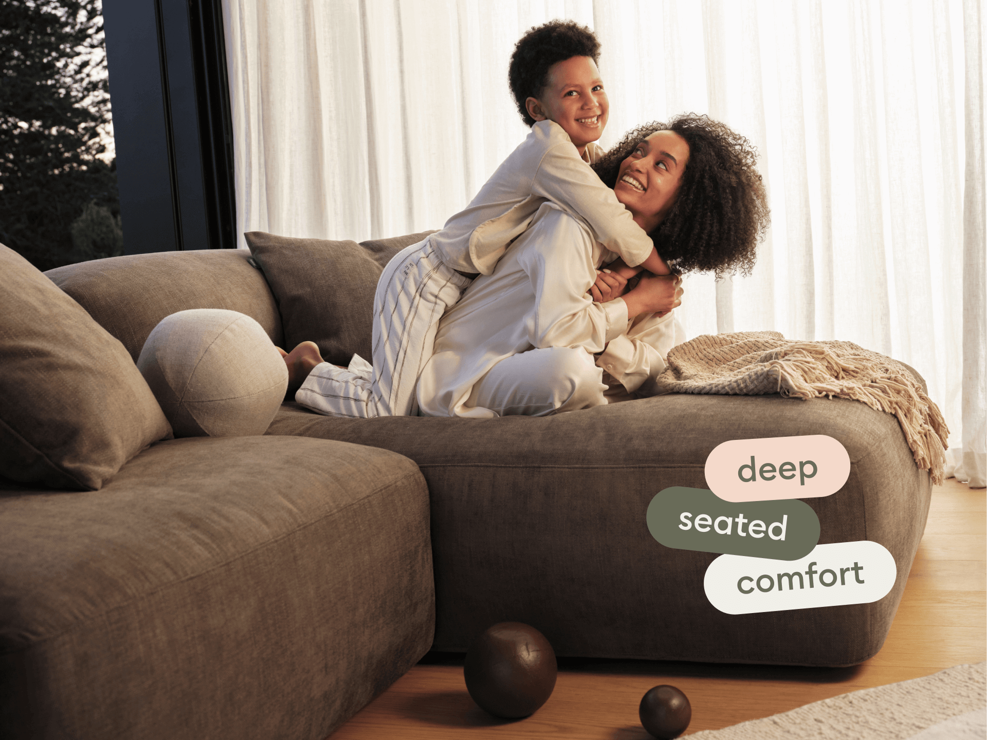 Torquay Modular Sofa - Regular / 4 Sections / Midnight Mocha