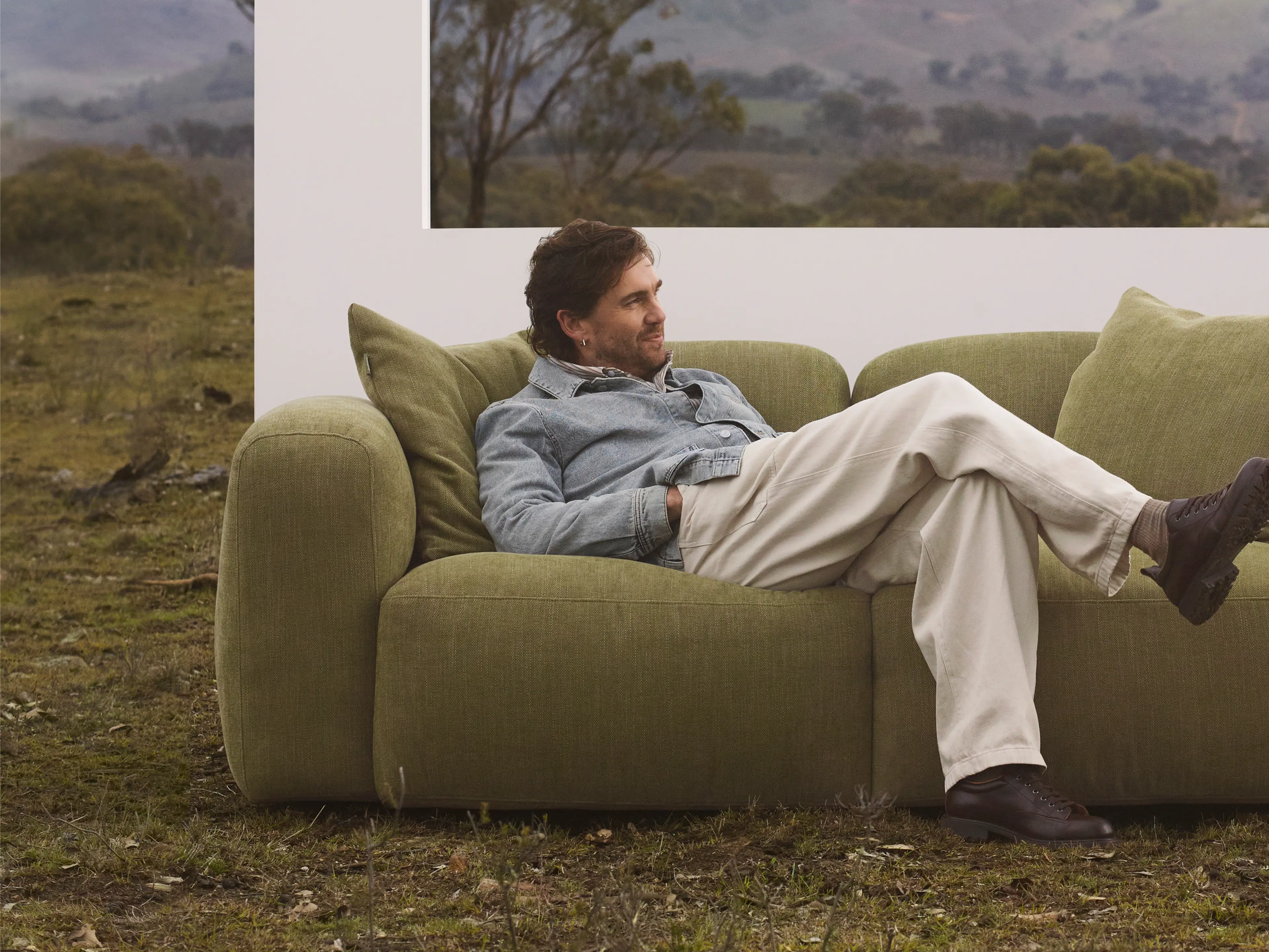 Torquay Modular Sofa - Australia 01 (Pantone) / 2 Sections / Extra Wide