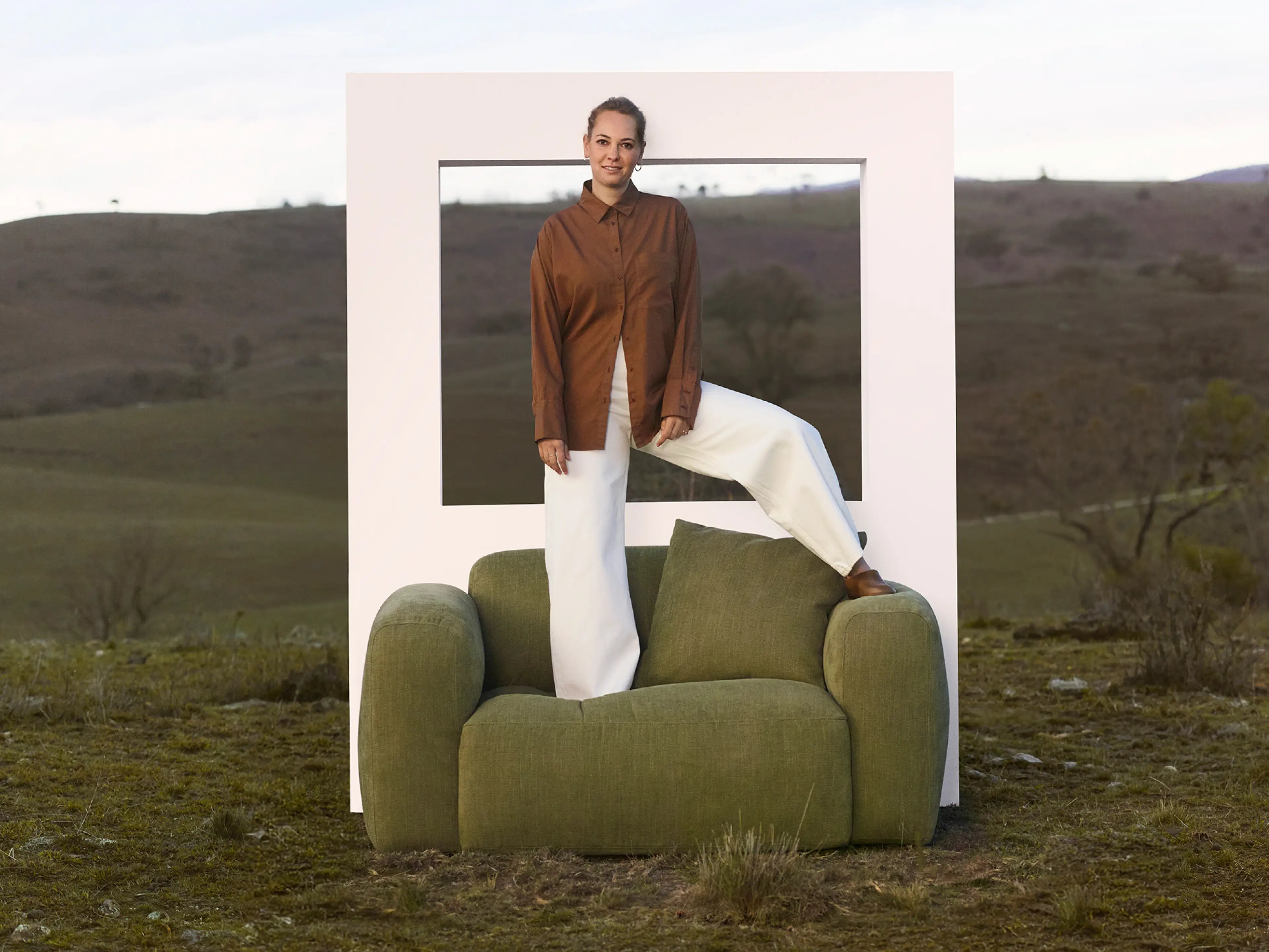 Torquay Modular Armchair - Regular / Australia 01 (Pantone)